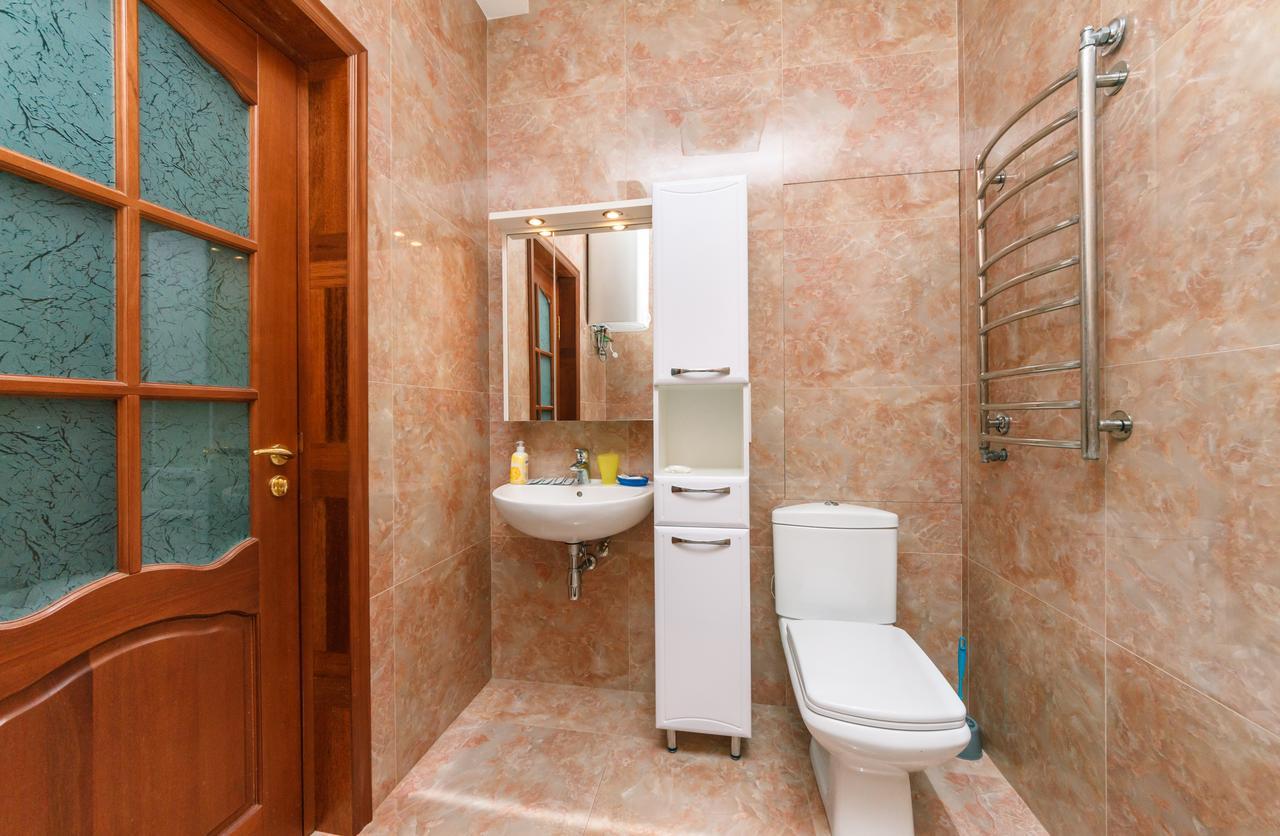 New Building Near Arena City Lesi Ukrainky 7A Κίεβο Εξωτερικό φωτογραφία